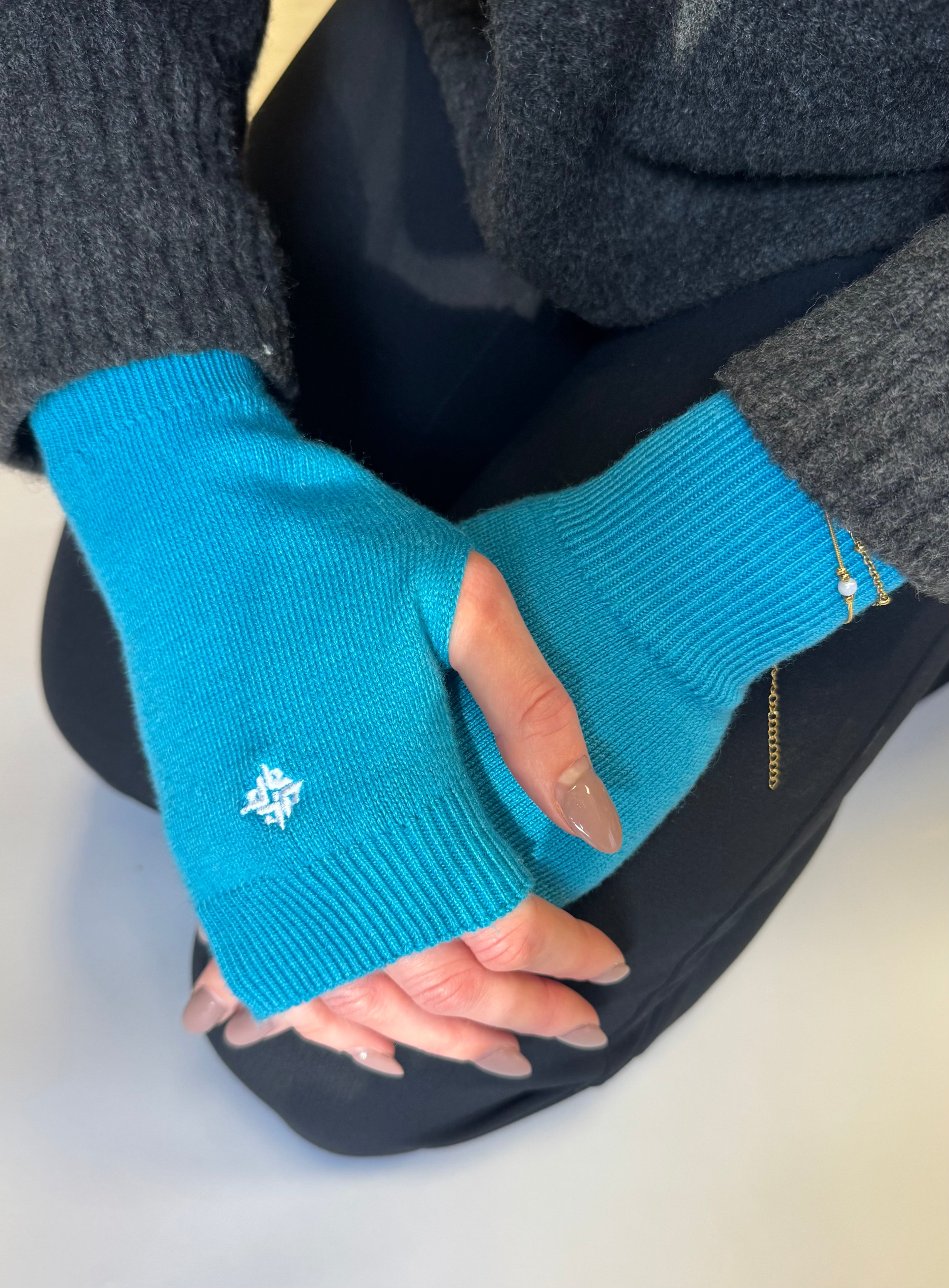 Women's Merino Wool Wrist Warmers - Bright Blue