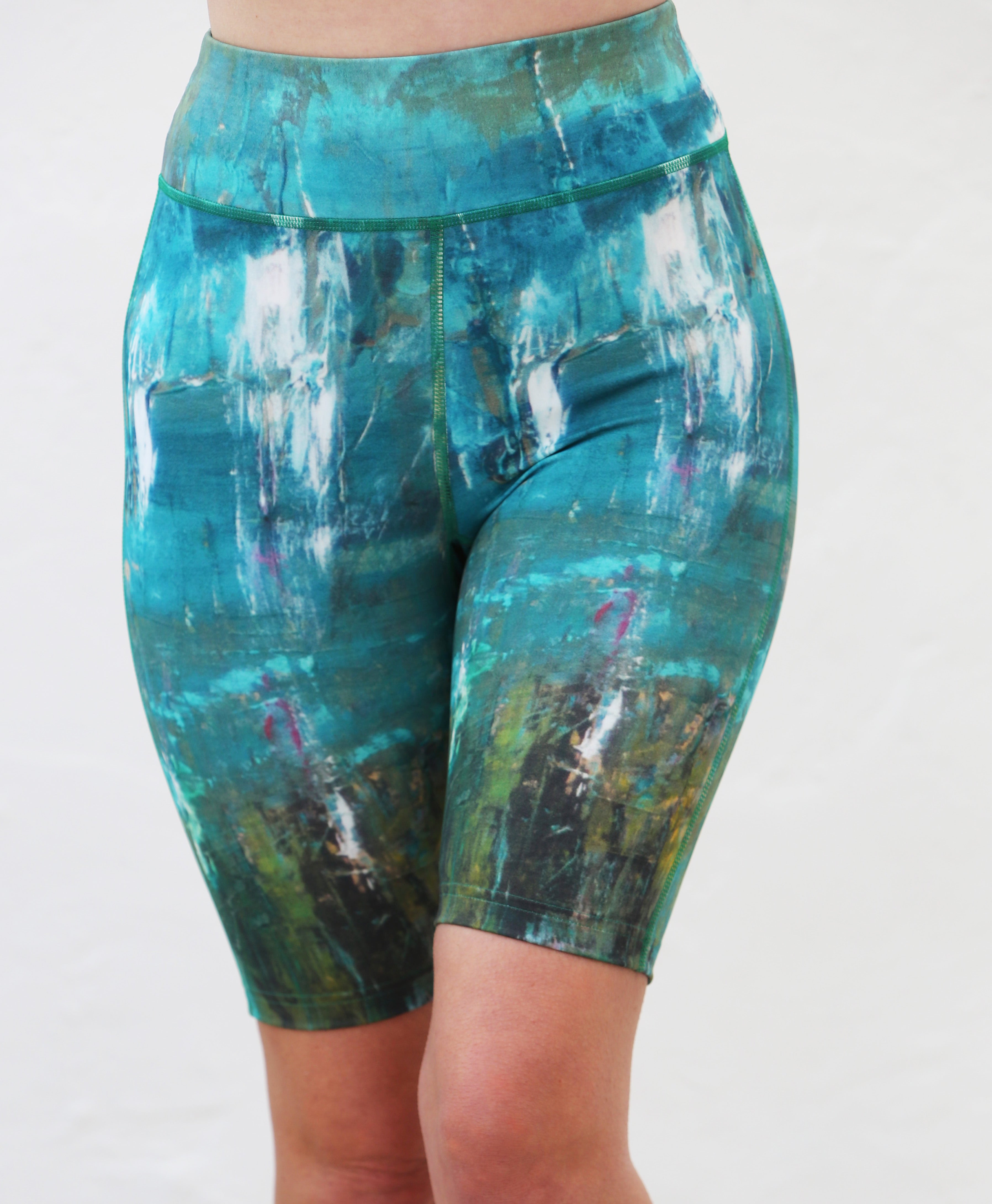 Middi Shorts Pause & Reflect