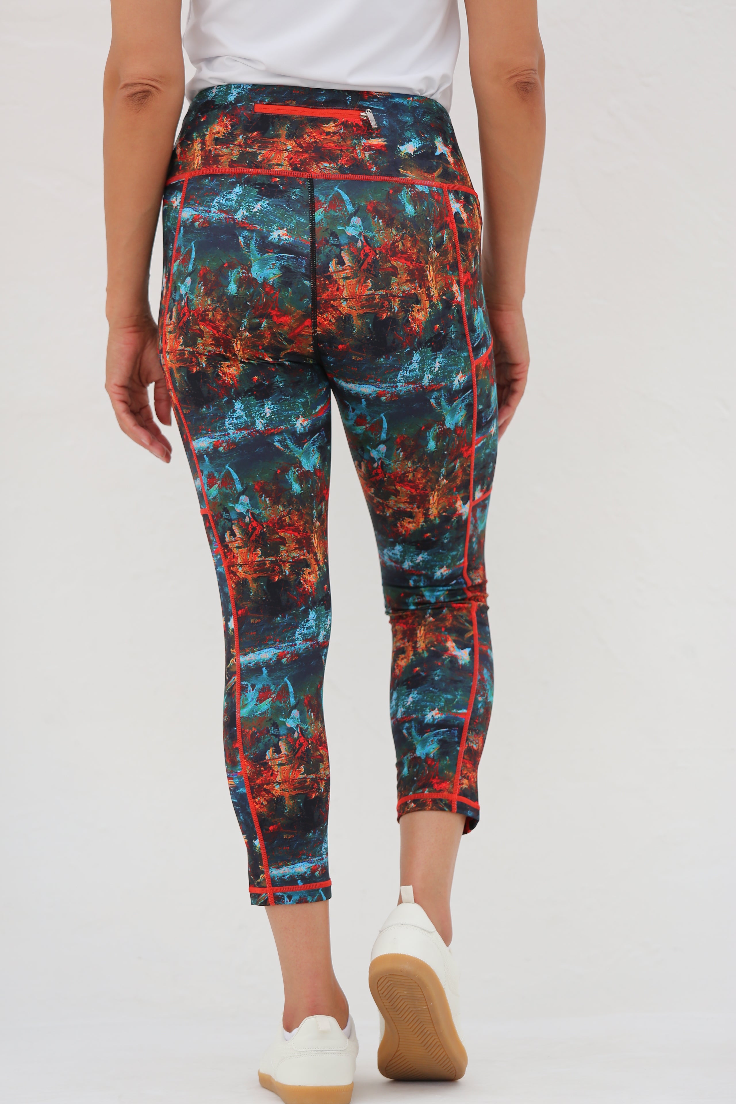 Women&#39;s Capri Leggings – Take Flight