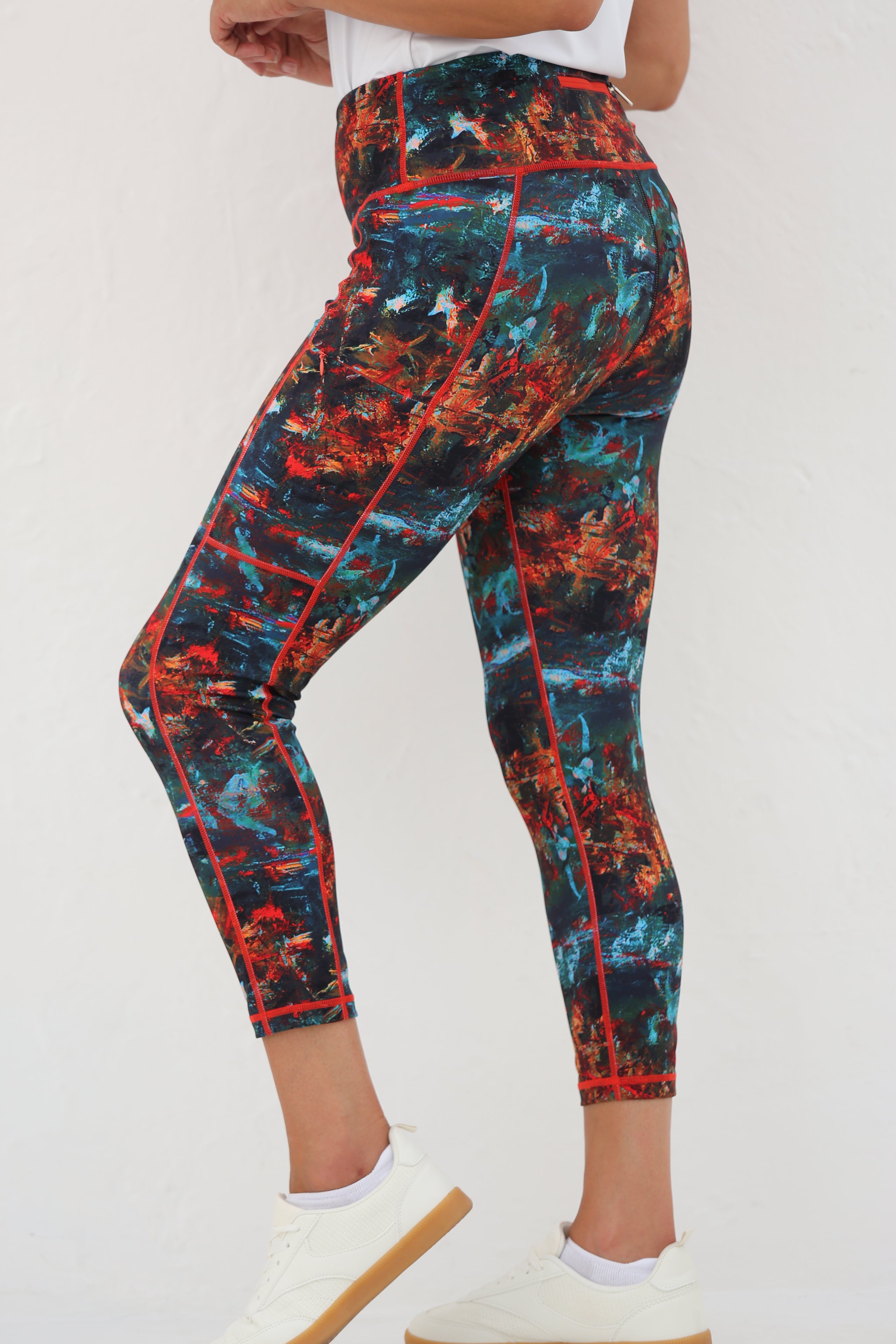 Women&#39;s Capri Leggings – Take Flight