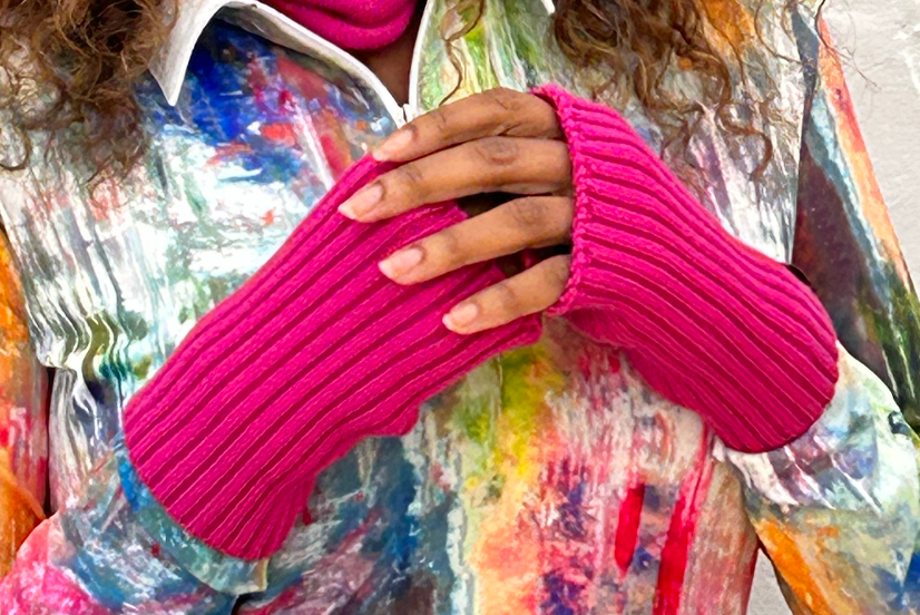 Ribbed Merino Wrist Warmers Hot Pink